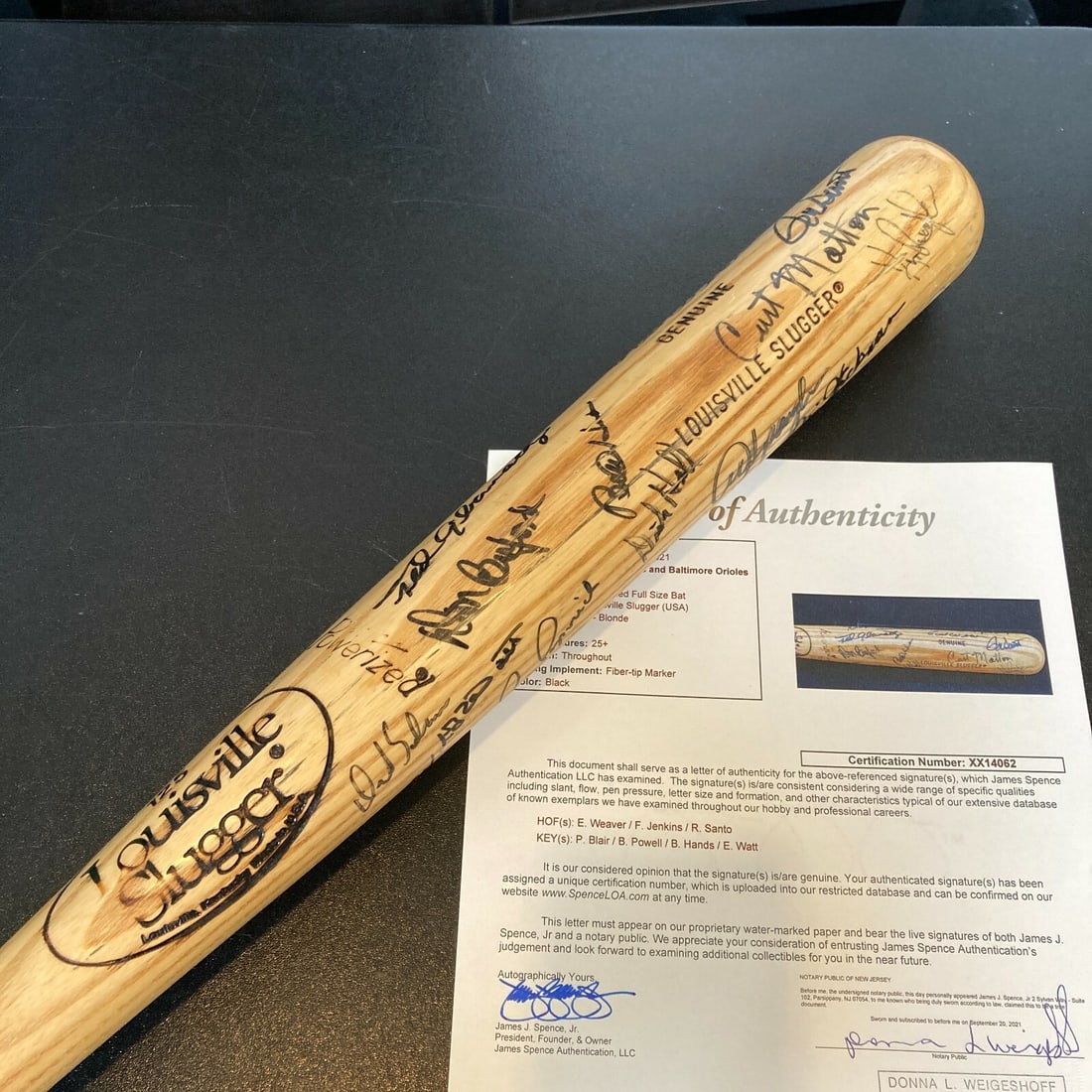 1969 Orioles and Cubs Team Autographed Louisville Slugger Bat JSA Certified: 1969 Orioles and Cubs Team Autographed Louisville Slugger Bat JSA Certified This is a 35-inch Louisville Slugger baseball bat signed by approximately 28 members of the 1969 Baltimore Orioles and Chica