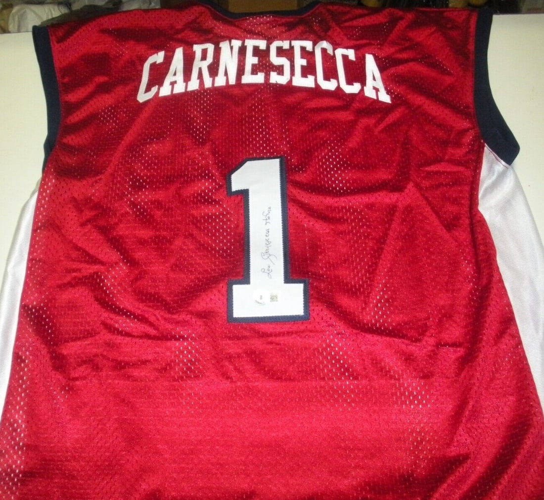 Lou Carnesecca Signed St. John's Basketball Jersey COA: Lou Carnesecca Signed St. John's Basketball Jersey COA This officially licensed St. John's basketball jersey features a signature from the legendary Lou Carnesecca, making it a remarkable collectible