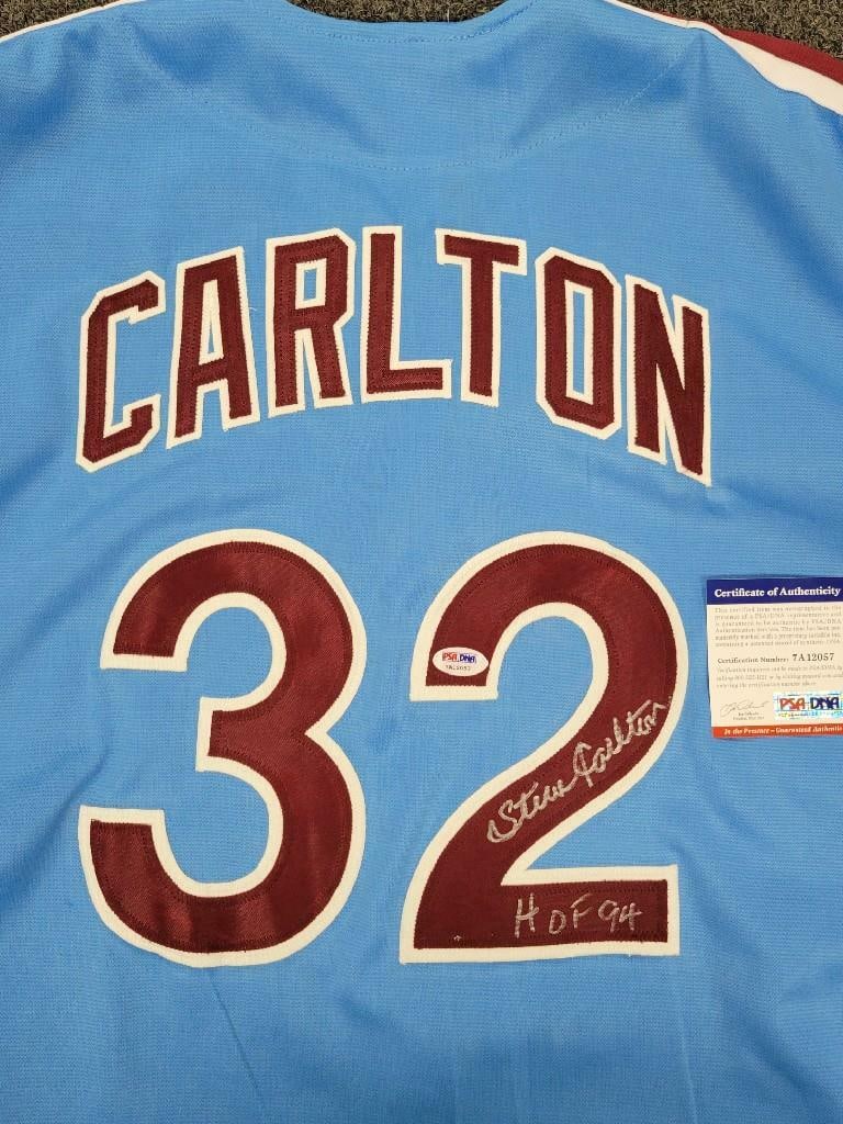 Steve Carlton Signed 1994 HOF Phillies Jersey PSA COA: Steve Carlton Signed 1994 HOF Phillies Jersey PSA COA This authentic Philadelphia Phillies jersey features the signature of Hall of Famer Steve Carlton, commemorating his induction into the Hall of Fa
