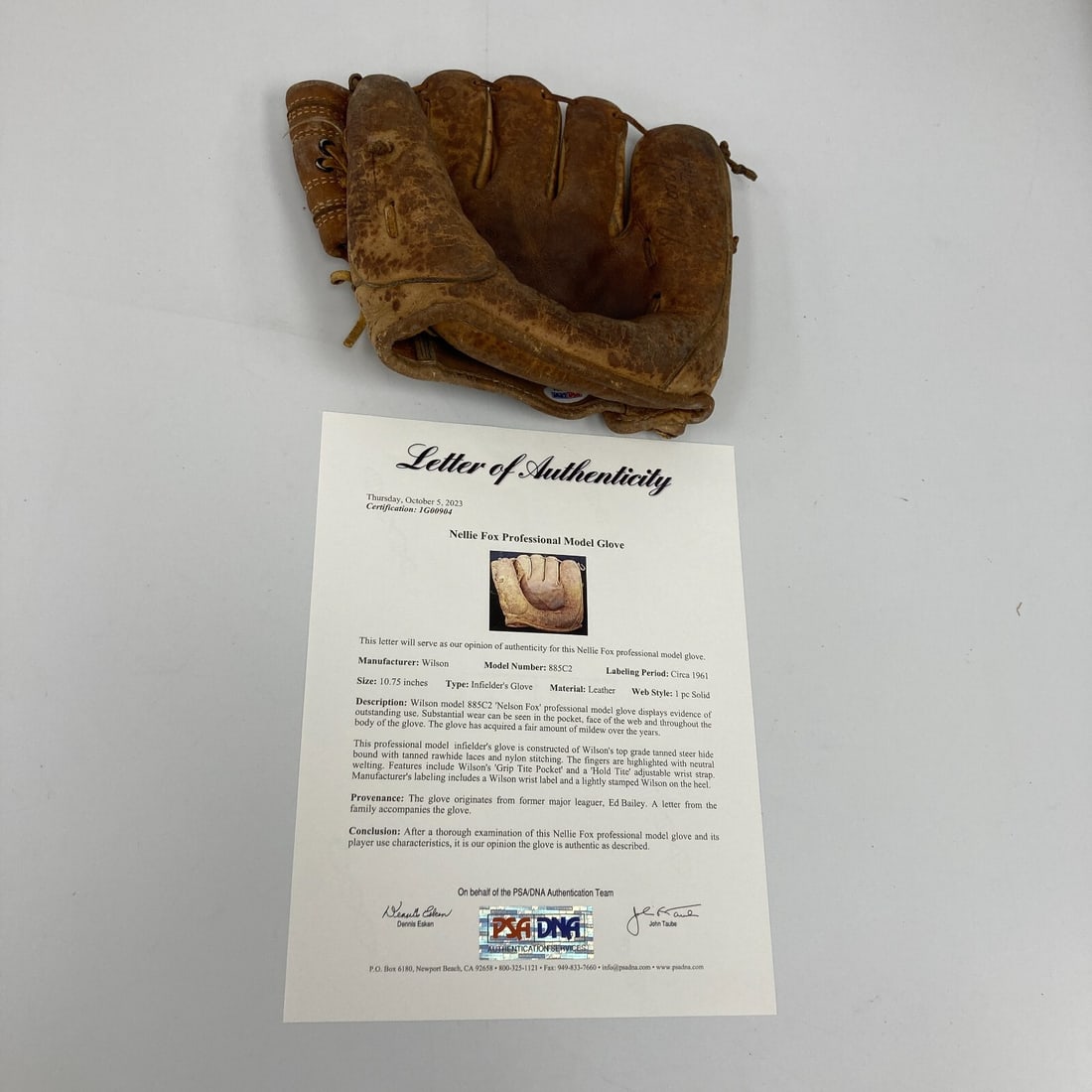 Nellie Fox 1961 Game-Used Baseball Glove Wilson Model PSA/DNA COA RARE: Nellie Fox 1961 Game-Used Baseball Glove Wilson Model PSA/DNA COA RARE This rare Nellie Fox 1961 game-used baseball glove is a remarkable piece of memorabilia for fans and collectors alike. The Wilson