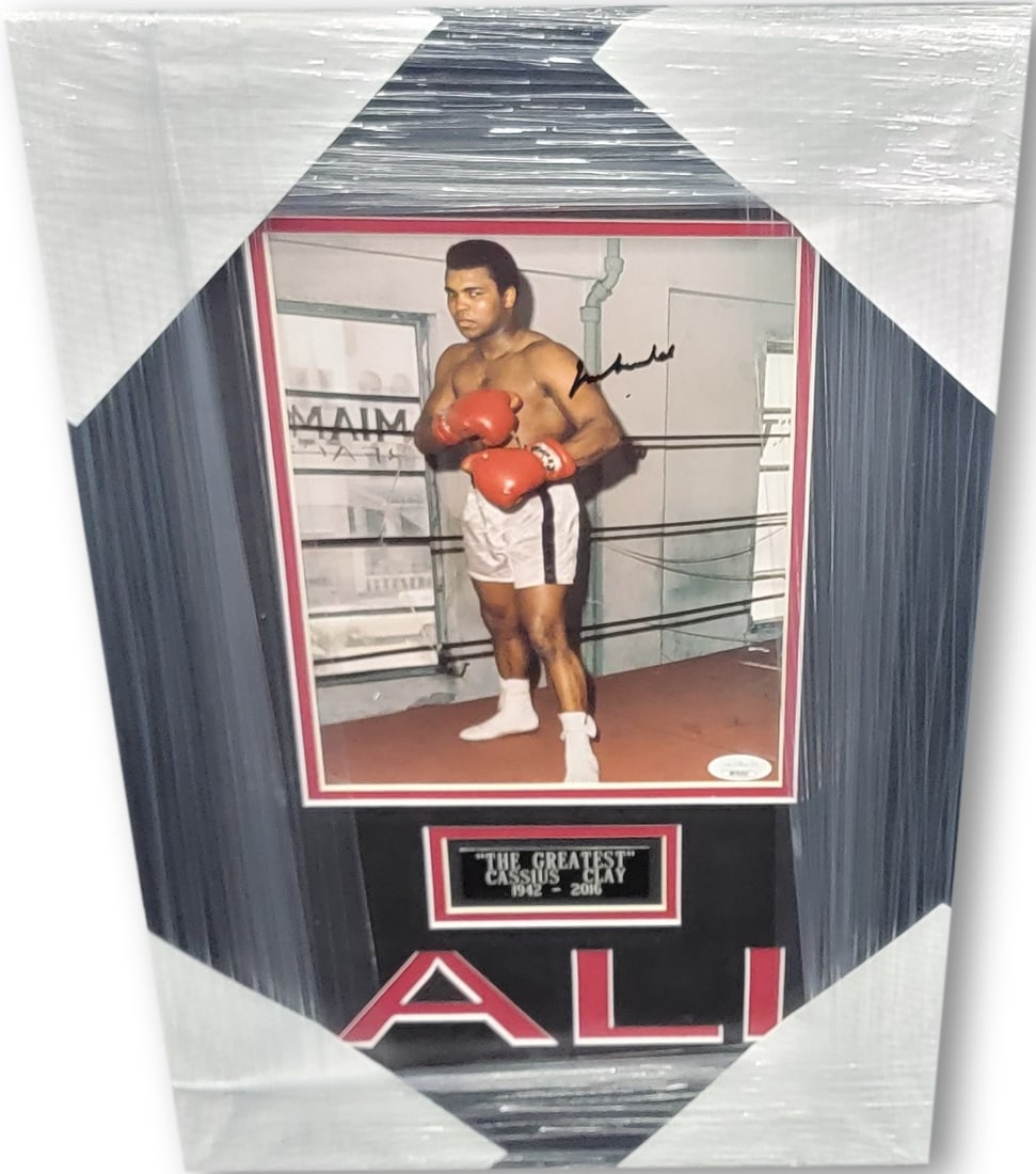 Muhammad Ali Signed Photo Custom Framed 13 x 20 JSA Authenticated (1 of 5)
