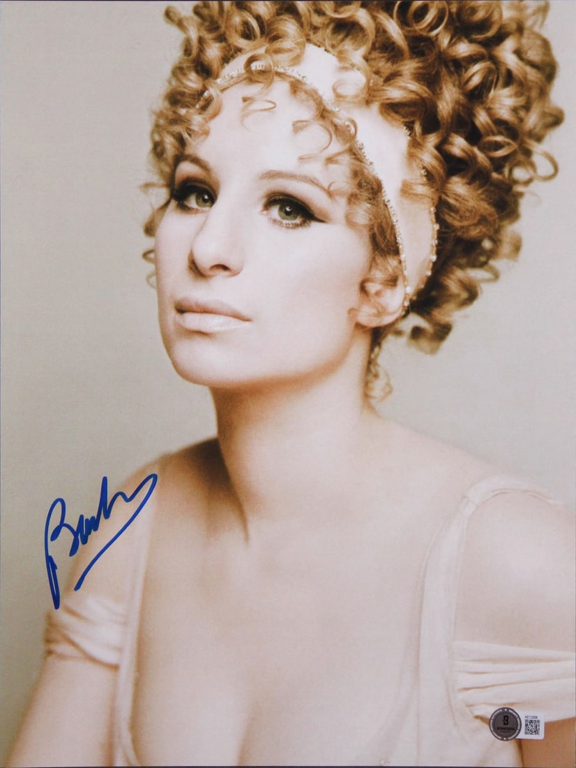 Barbra Streisand Funny Girl Signed 11x14 Photo Gem Mint 10 Beckett Authenticated: Barbra Streisand Funny Girl Signed 11x14 Photo Gem Mint 10 Beckett Authenticated This stunning 11x14 photograph features the iconic Barbra Streisand, personally signed and graded as Gem Mint 10. It is