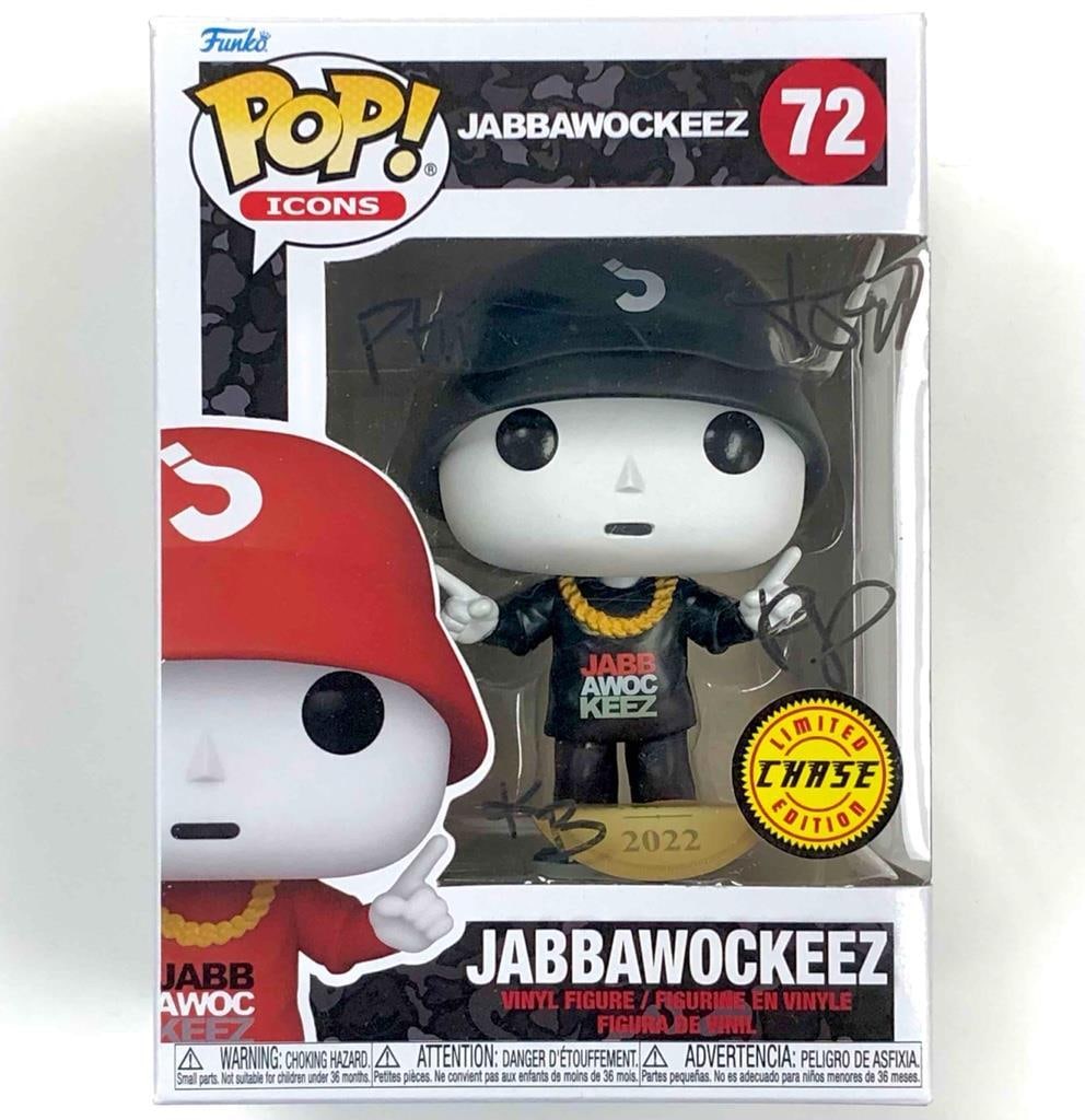 Jabbawockeez Funko Pop CHASE #72 Vinyl Figure with 4 Autographs: Jabbawockeez Funko Pop CHASE #72 Vinyl Figure with 4 Autographs This authentic Jabbawockeez Funko Pop CHASE vinyl figure (#72) is a must-have for collectors and fans alike. This exclusive piece featur