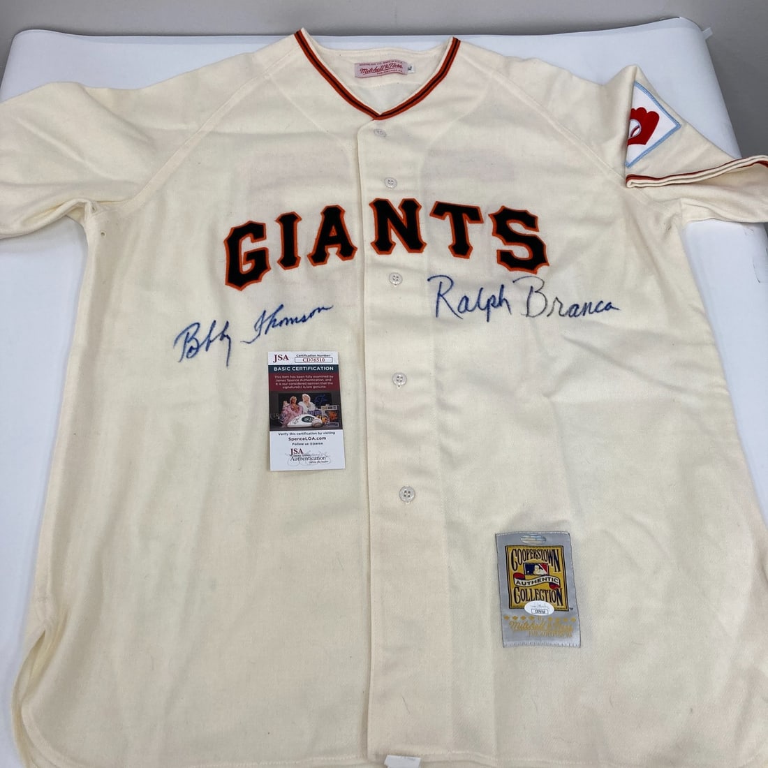 Bobby Thomson Ralph Branca Signed Mitchell Ness Giants Jersey JSA: Bobby Thomson Ralph Branca Signed Mitchell Ness Giants Jersey JSA This authentic New York Giants jersey features the signatures of baseball legends Bobby Thomson and Ralph Branca, making it a must-hav