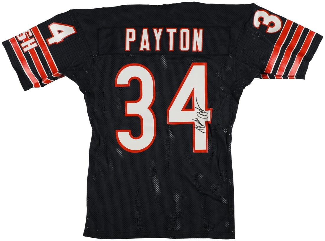 Walter Payton Signed Chicago Bears Jersey Wilson Game Model Beckett COA: Walter Payton Signed Chicago Bears Jersey Wilson Game Model Beckett COA This is an authentic vintage Chicago Bears Wilson Game Model jersey, size 44, signed by legendary football player Walter Payton.
