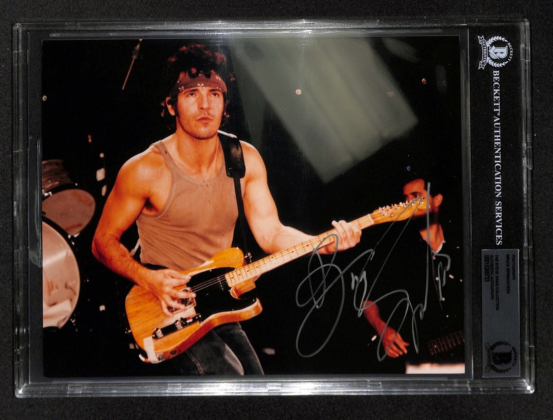 Autographed 8x10 Photo of Bruce Springsteen with Beckett Authentication (1 of 1)
