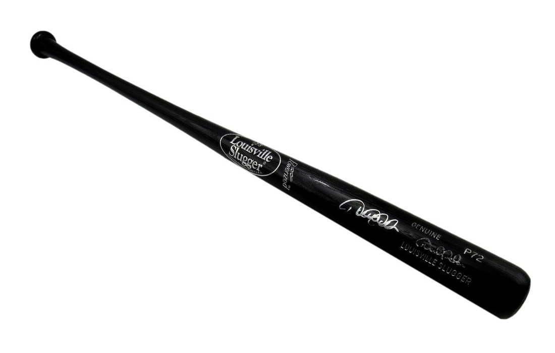 Derek Jeter Autographed Louisville Slugger Bat Yankees PSA/DNA: Derek Jeter Autographed Louisville Slugger Bat Yankees PSA/DNA This is an original Louisville Slugger bat autographed by Derek Jeter, a Hall of Fame member and legendary player for the New York Yankee