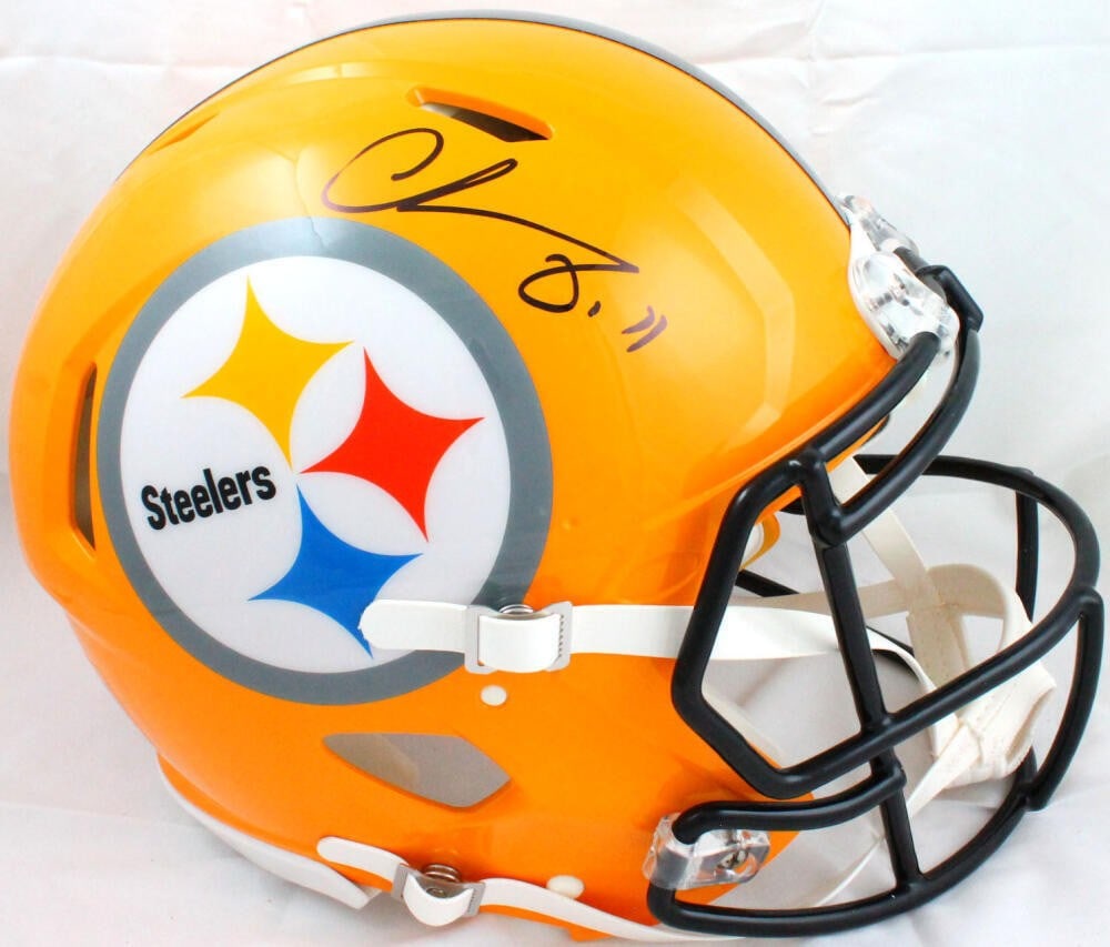 Pittsburgh Steelers Full Size Speed Helmet Signed by Chase Claypool Beckett Authenticated: Pittsburgh Steelers Full Size Speed Helmet Signed by Chase Claypool Beckett Authenticated This full-size Speed Authentic helmet features the autograph of Chase Claypool and represents the Pittsburgh S