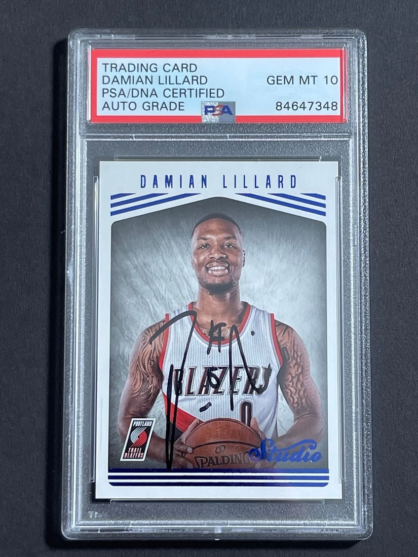 2016-17 Panini Studio #107 Damian Lillard Autographed Card PSA 10: 2016-17 Panini Studio #107 Damian Lillard Autographed Card PSA 10 This is a 2016-17 Panini Studio #107 sports trading card featuring a signature from NBA star Damian Lillard. The card, part of the ori