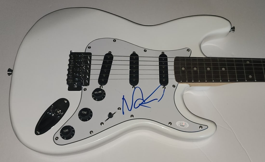 Ray and Dave Davies Signed Electric Guitar with JSA Authentication (1 of 4)