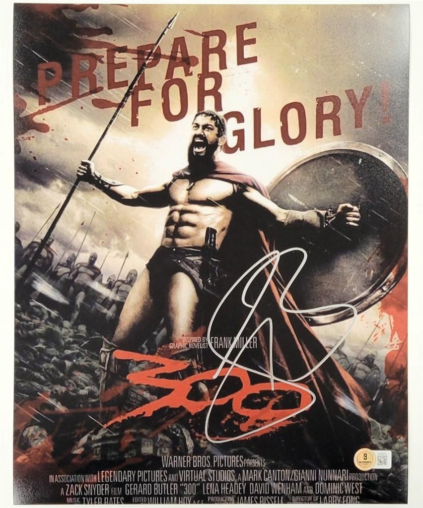 11x14 Beckett authenticated Gerard Butler autograph photo as Leonidas from 300: 11x14 Beckett authenticated Gerard Butler autograph photo as Leonidas from 300 This original 11x14 photograph features Gerard Butler as Leonidas in the film "300" and is personally signed by the actor