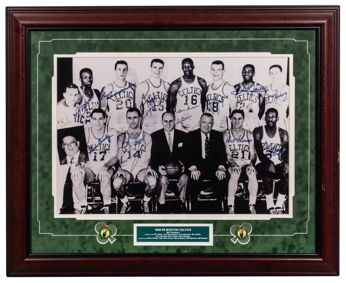 1958-59 Boston Celtics Team Signed Photo Bill Russell Beckett Authenticated: 1958-59 Boston Celtics Team Signed Photo Bill Russell Beckett Authenticated Celebrate basketball history with this 1958-59 Boston Celtics team-signed photograph, beautifully framed to dimensions of 32