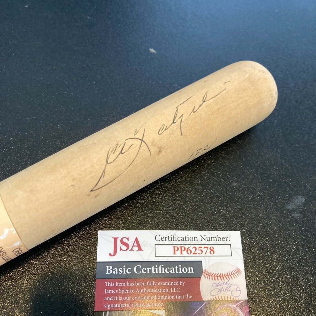 Carl Yastrzemski Signed Mini Bat 17 inch JSA COA Fenway Park Sculpture: Carl Yastrzemski Signed Mini Bat 17 inch JSA COA Fenway Park Sculpture This original mini bat, measuring 17 inches, is signed by baseball legend Carl Yastrzemski. Hand carved from basswood by Armand L