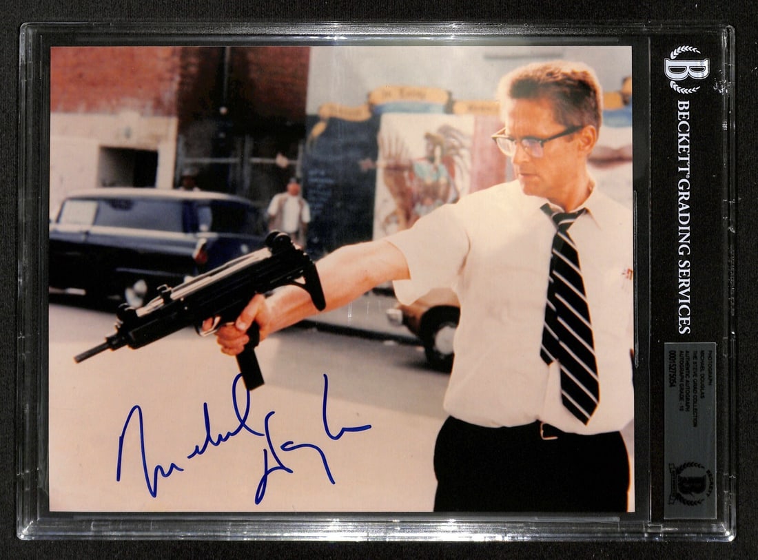 Autographed 8x10 Photo of Michael Douglas as William Foster Beckett Grade 10: Autographed 8x10 Photo of Michael Douglas as William Foster Beckett Grade 10 This is an original 8x10 color photograph signed by Michael Douglas, depicting his role as William Foster in the movie "Fal