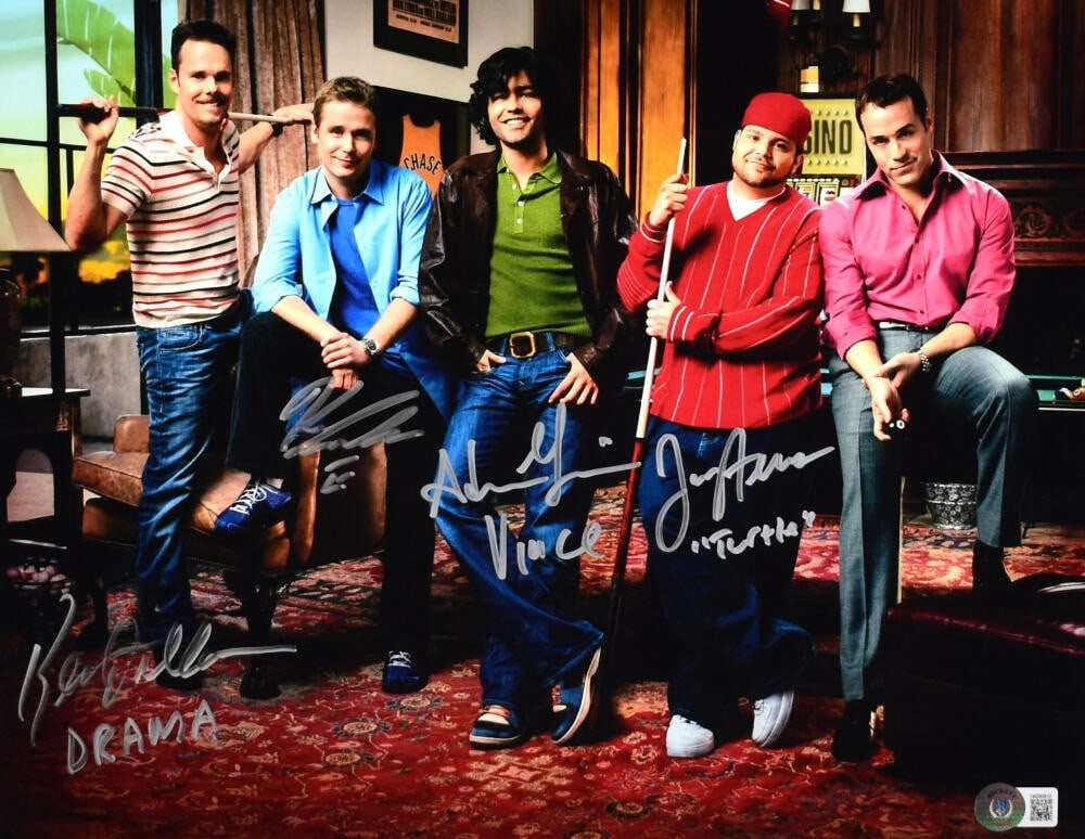 Entourage Cast Signed 11x14 Photo Beckett Authenticated: Entourage Cast Signed 11x14 Photo Beckett Authenticated This 11x14 photograph from the popular series 'Entourage' features autographs from the main cast members: Adrian Grenier, Kevin Connolly, Jerry