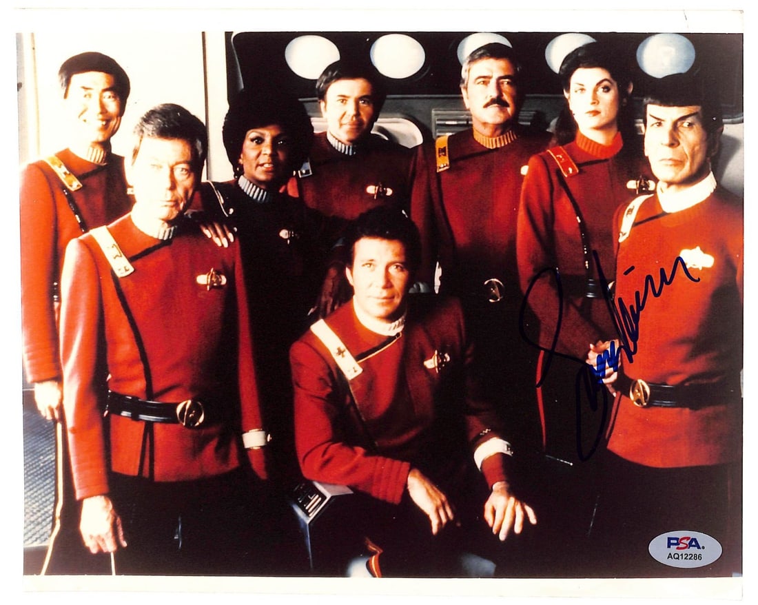 Leonard Nimoy Signed Star Trek 8x10 Photograph PSA DNA Authenticated: Leonard Nimoy Signed Star Trek 8x10 Photograph PSA DNA Authenticated This is an 8x10 photo featuring Leonard Nimoy as Spock from Star Trek, hand-signed by Leonard Nimoy. The autograph has been authent