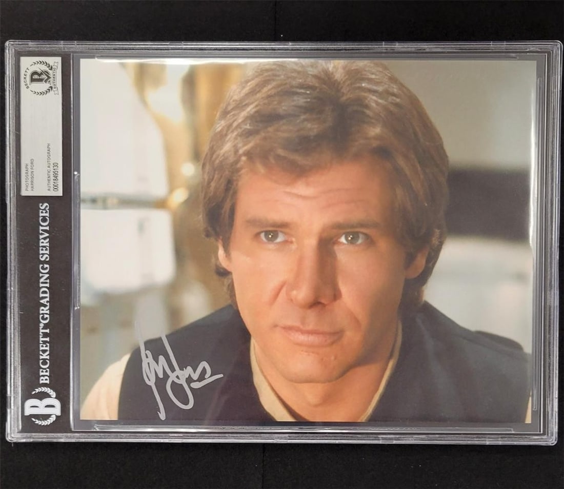 8x10 Star Wars Han Solo Photograph Signed by Harrison Ford Beckett Authenticated: 8x10 Star Wars Han Solo Photograph Signed by Harrison Ford Beckett Authenticated This original 8x10 photograph from Star Wars features a signature by Harrison Ford as Han Solo. The autograph is authen