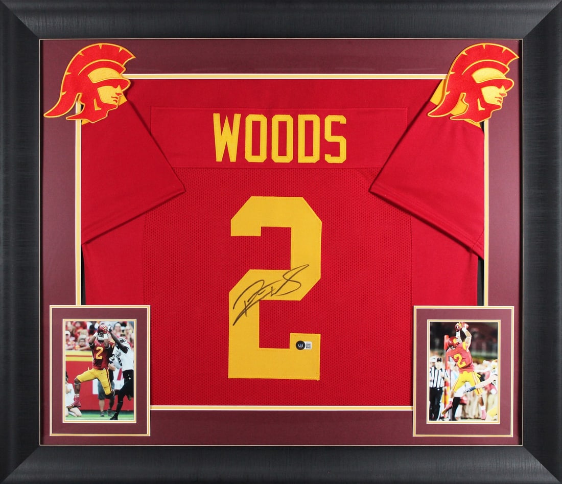 USC Trojans Robert Woods Signed Framed Jersey Beckett Authenticated: USC Trojans Robert Woods Signed Framed Jersey Beckett Authenticated This stunning maroon pro style framed jersey showcases the autograph of Robert Woods, a standout player from the USC Trojans. Authen