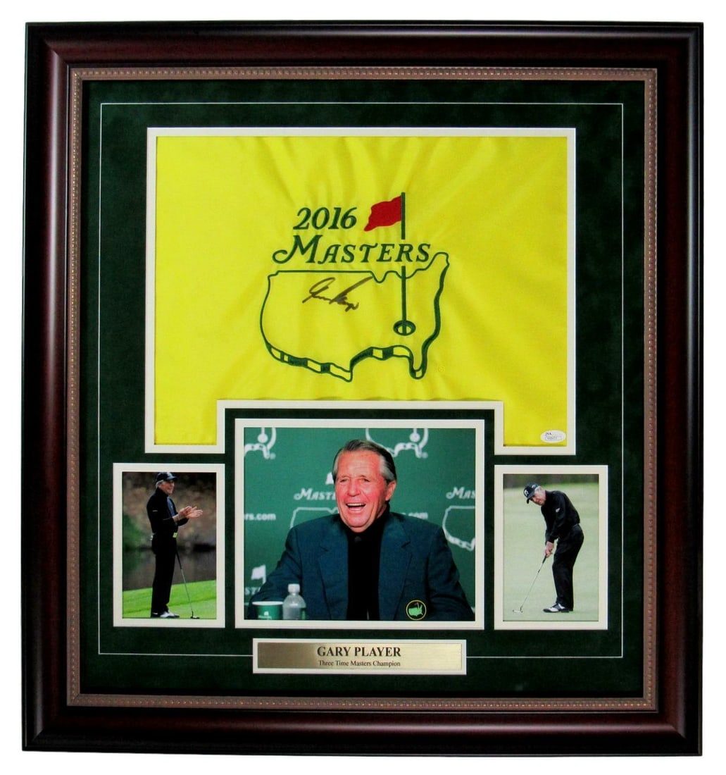 Gary Player Signed 2016 Masters Flag Framed JSA Certified: Gary Player Signed 2016 Masters Flag Framed JSA Certified This stunning framed display features a Gary Player hand-signed 2016 Masters flag, perfect for any golf enthusiast. The item is an original pi