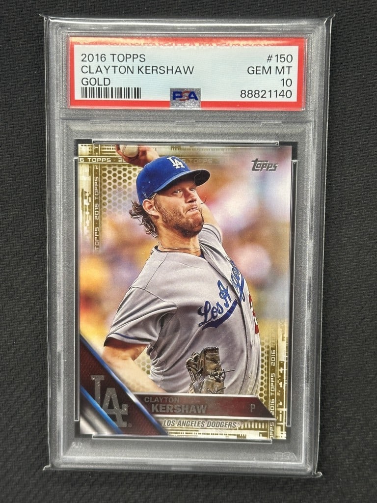 Clayton Kershaw 2016 Topps Gold Refractor PSA 10 Dodgers Card #150: Clayton Kershaw 2016 Topps Gold Refractor PSA 10 Dodgers Card #150 This is a 2016 Topps Gold Refractor baseball card featuring Clayton Kershaw, a star pitcher for the Los Angeles Dodgers. The card is