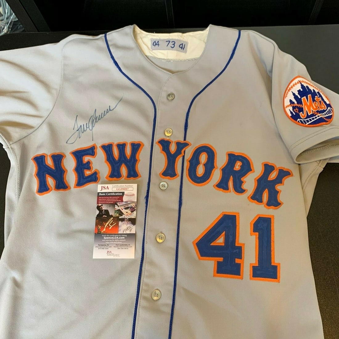 Tom Seaver 1973 Signed New York Mets Jersey JSA COA: Tom Seaver 1973 Signed New York Mets Jersey JSA COA Celebrate the legacy of baseball legend Tom Seaver with this rare, signed 1973 Wilson Game Model New York Mets jersey. This authentic jersey showcas