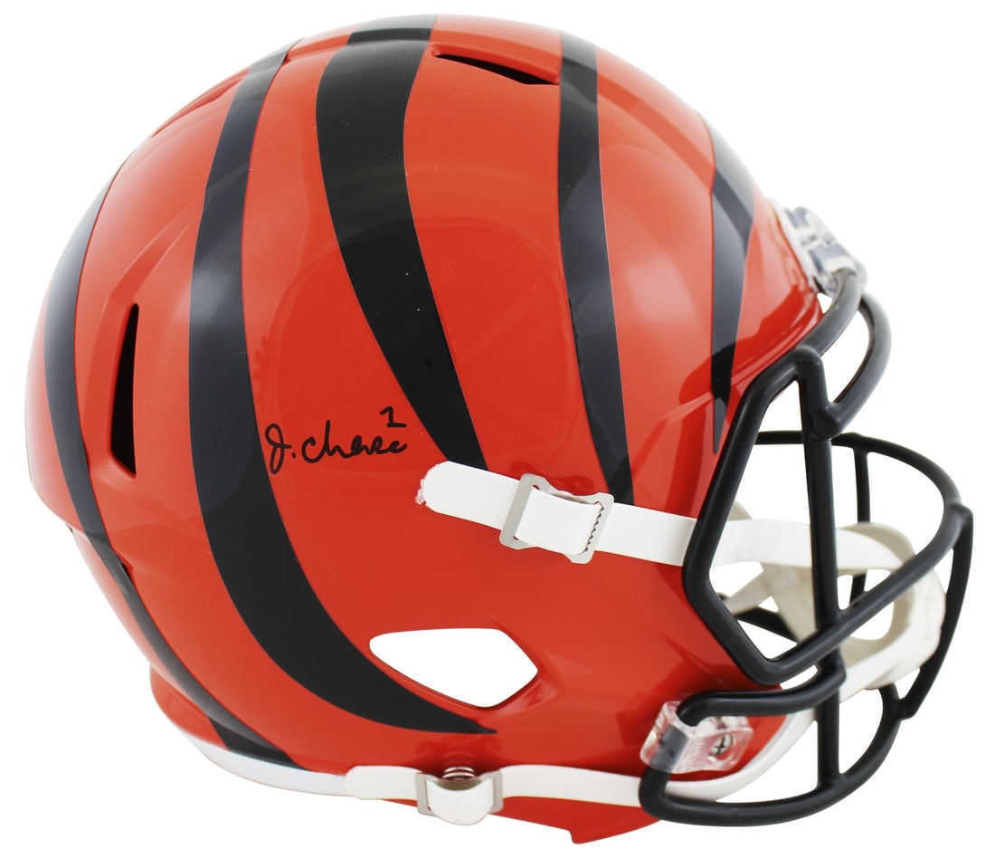 Ja'Marr Chase Signed Bengals Full Size Speed Helmet BAS Authenticated: Ja'Marr Chase Signed Bengals Full Size Speed Helmet BAS Authenticated This authentic full-size Speed Rep helmet has been personally signed by Ja'Marr Chase of the Cincinnati Bengals. The item is verif