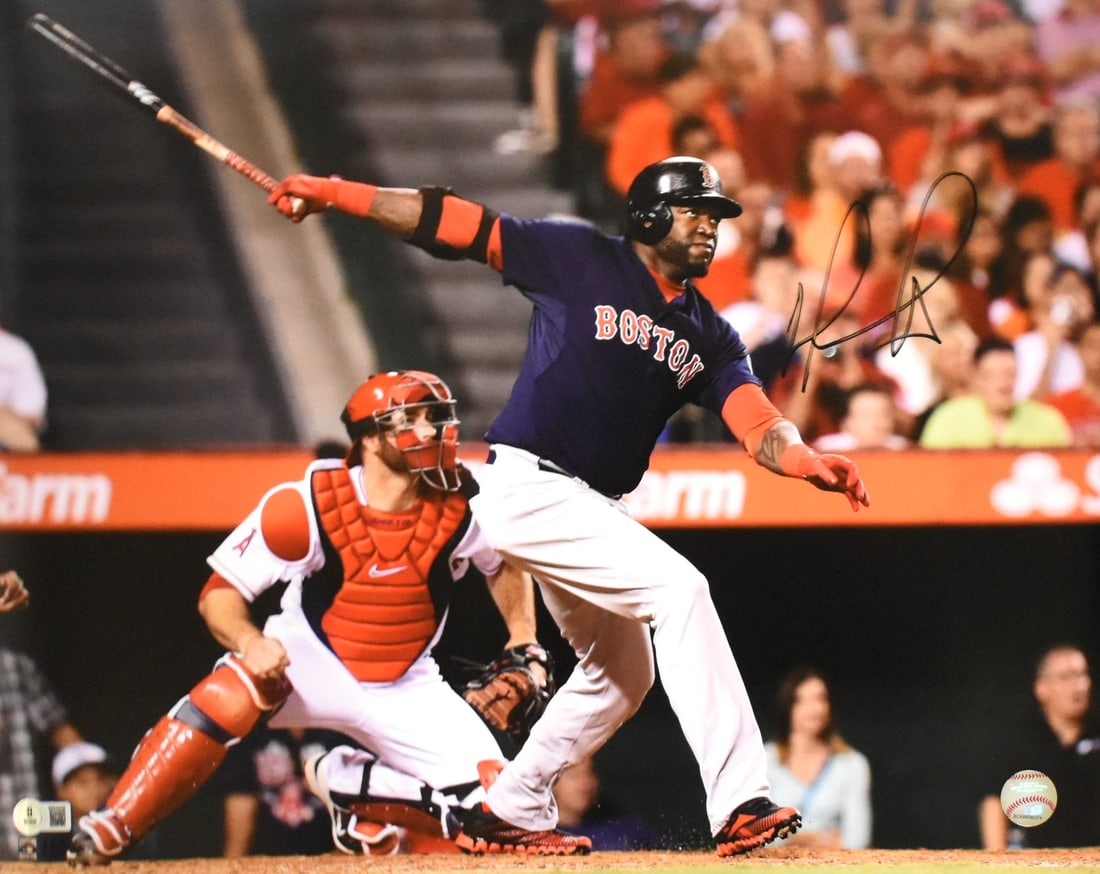 Signed 16x20 Boston Red Sox Photo Featuring David Ortiz with Beckett Witness Hologram: Signed 16x20 Boston Red Sox Photo Featuring David Ortiz with Beckett Witness Hologram This is an original 16x20 photo featuring David Ortiz of the Boston Red Sox. The photo is autographed and includes
