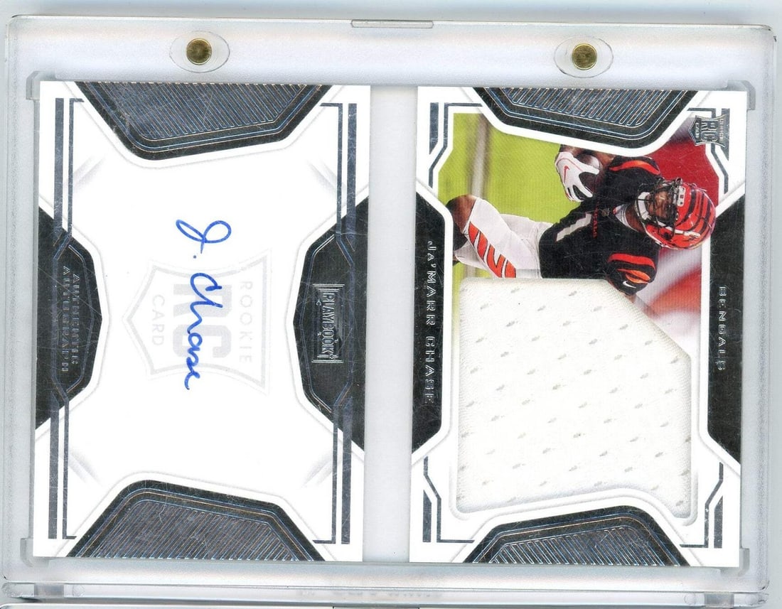 Ja'Marr Chase 2021 Booklet Autographed Rookie Card Panini Playbook #211 Serial 199: Ja'Marr Chase 2021 Booklet Autographed Rookie Card Panini Playbook #211 Serial 199 This is a 2021 Panini Playbook Ja'Marr Chase #211 /199 Booklet Auto Rookie Football Card. The card features an authen