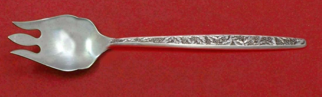 Valencia Sterling Silver Spork 5 3/4 by International Custom Made: Valencia Sterling Silver Spork 5 3/4 by International Custom Made Introducing the Valencia spork, an exquisite piece crafted by International Sterling. This custom-made cake and ice cream spork measur