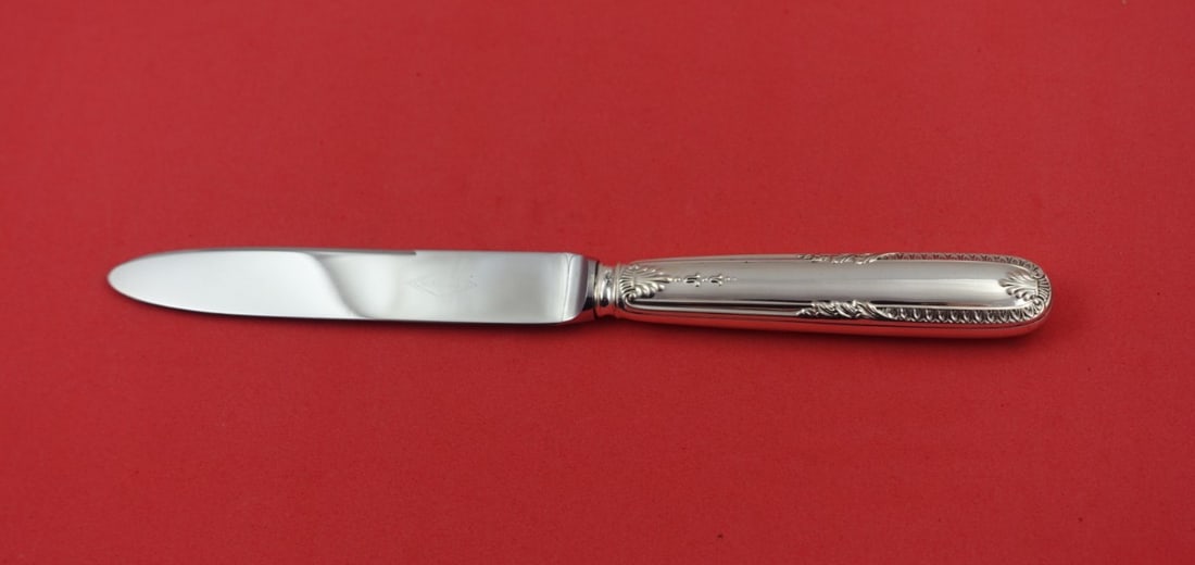 Ricci Impero Sterling Silver Dessert Knife 8 3/8 Inch Pointed: Ricci Impero Sterling Silver Dessert Knife 8 3/8 Inch Pointed Enhance your dining experience with the exquisite Impero dessert knife by Ricci. This elegant piece features a sterling silver hollow hand