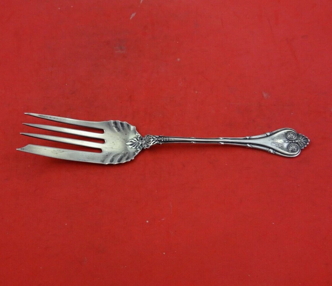 Whiting Empire Sterling Silver Fish Fork Antique 6.5 Inch: Whiting Empire Sterling Silver Fish Fork Antique 6.5 Inch Presenting a stunning Empire fish fork crafted from high-quality sterling silver by Whiting. This exquisite piece measures 6 1/2 inches and fe