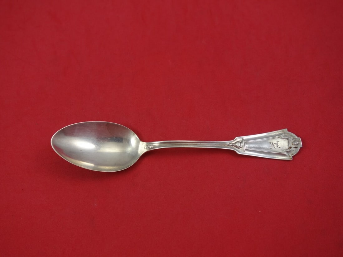 Whiting Keystone Sterling Silver Coffee Spoon 5 5/8 Inch Antique Flatware: Whiting Keystone Sterling Silver Coffee Spoon 5 5/8 Inch Antique Flatware This exquisite coffee spoon is crafted from sterling silver and features the classic Keystone pattern by Whiting. Measuring 5
