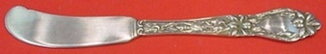 Frank Whiting Lily Sterling Silver Butter Spreader 5 3/4 inch: Frank Whiting Lily Sterling Silver Butter Spreader 5 3/4 inch This exquisite butter spreader features a flat handle and is crafted from high-quality sterling silver, showcasing the elegant Lily patter