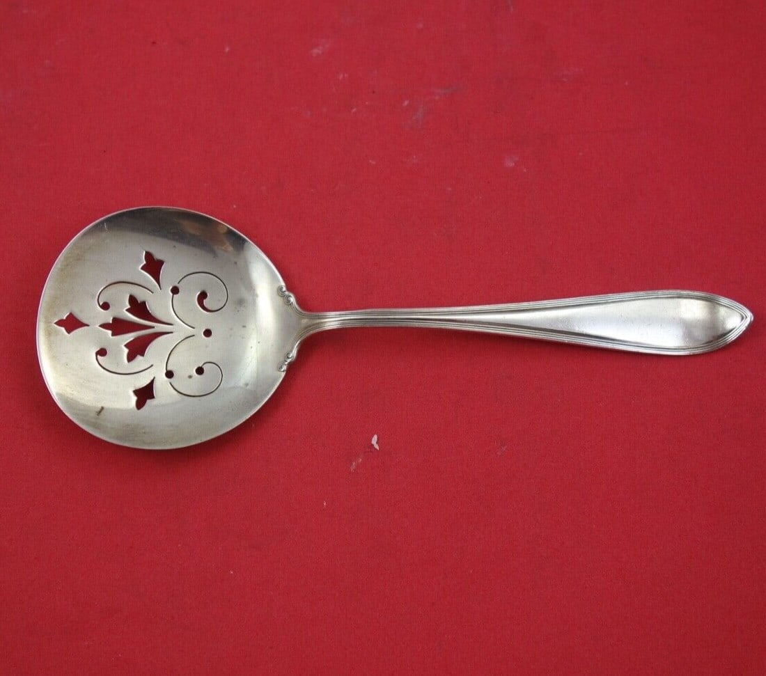 Frank Smith Pilgrim Sterling Silver Cucumber Server 6 1/4 Inches: Frank Smith Pilgrim Sterling Silver Cucumber Server 6 1/4 Inches Elevate your dining experience with this exquisite Pilgrim Cucumber Server by Frank Smith, crafted from high-quality sterling silver. M