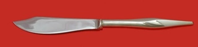 Wallace Soliloquy Sterling Silver Fish Knife Custom Made 8 1/4 Inch: Wallace Soliloquy Sterling Silver Fish Knife Custom Made 8 1/4 Inch This exquisite fish knife is a custom-made piece from the renowned Wallace brand, featuring the elegant Soliloquy pattern. Crafted f