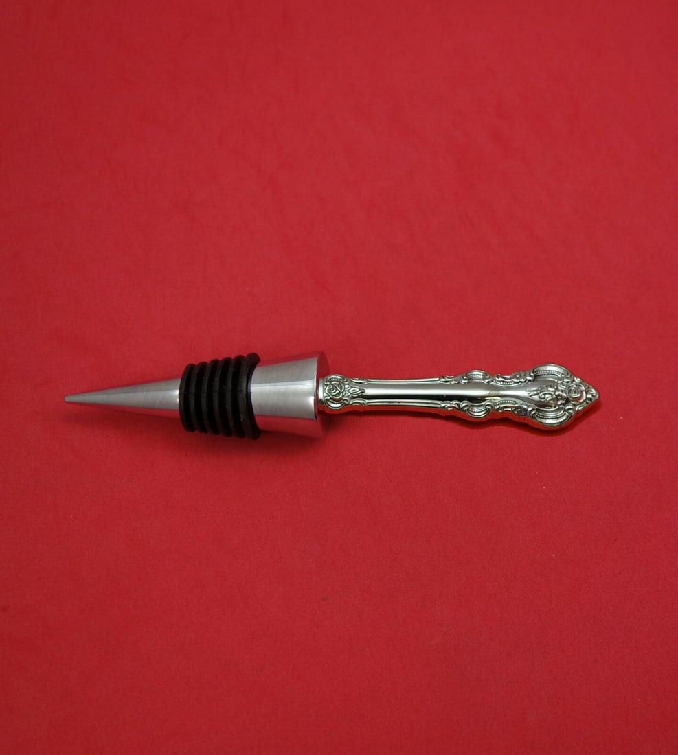 Towle El Grandee Sterling Silver Bottle Stopper 6 1/4" Custom Made: Towle El Grandee Sterling Silver Bottle Stopper 6 1/4" Custom Made Elevate your wine experience with this exquisite El Grandee bottle stopper by Towle. Crafted from high-quality sterling silver, this