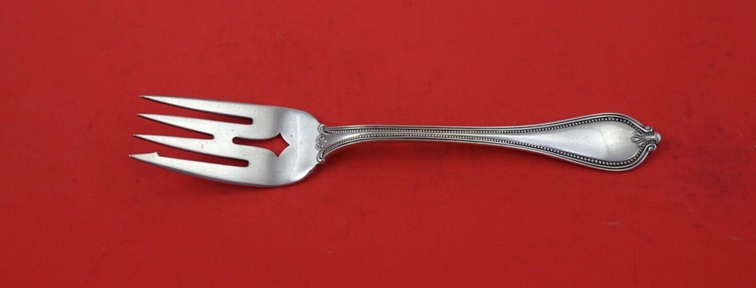 Towle Old Newbury Sterling Silver Fish Fork 7 Inch: Towle Old Newbury Sterling Silver Fish Fork 7 Inch This exquisite fish fork from the Old Newbury pattern by Towle is crafted from high-quality sterling silver. With a flat handle design and a length o