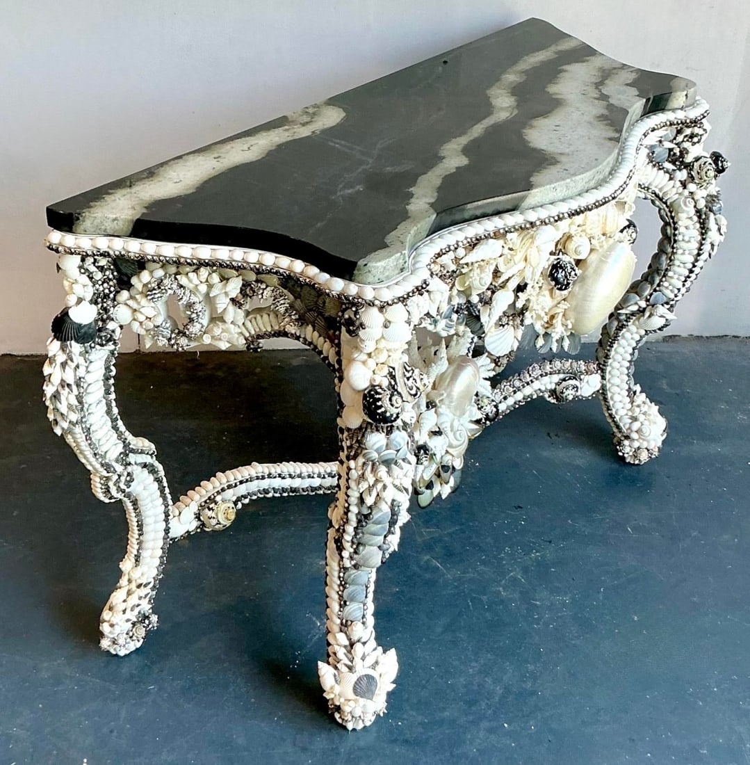 Shell Encrusted Console Table with Marble Top in Coastal Rococo Style - 2