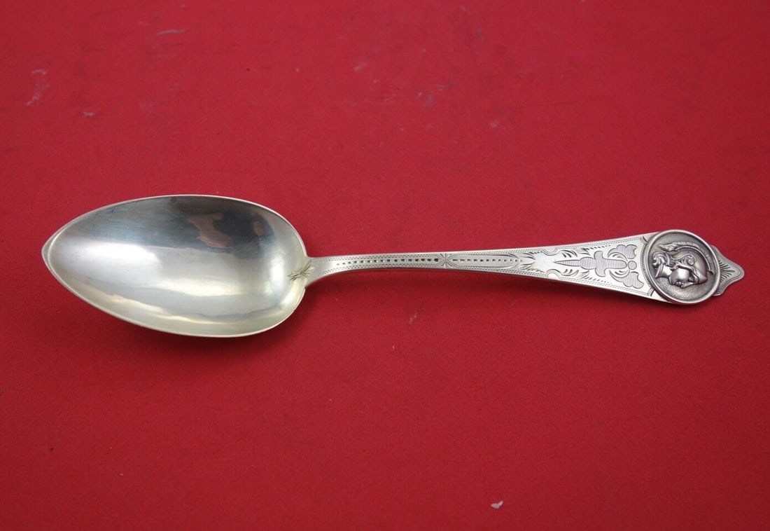 William Gale Medallion Sterling Silver Serving Spoon Brite-Cut 8.5 Inches (1 of 2)