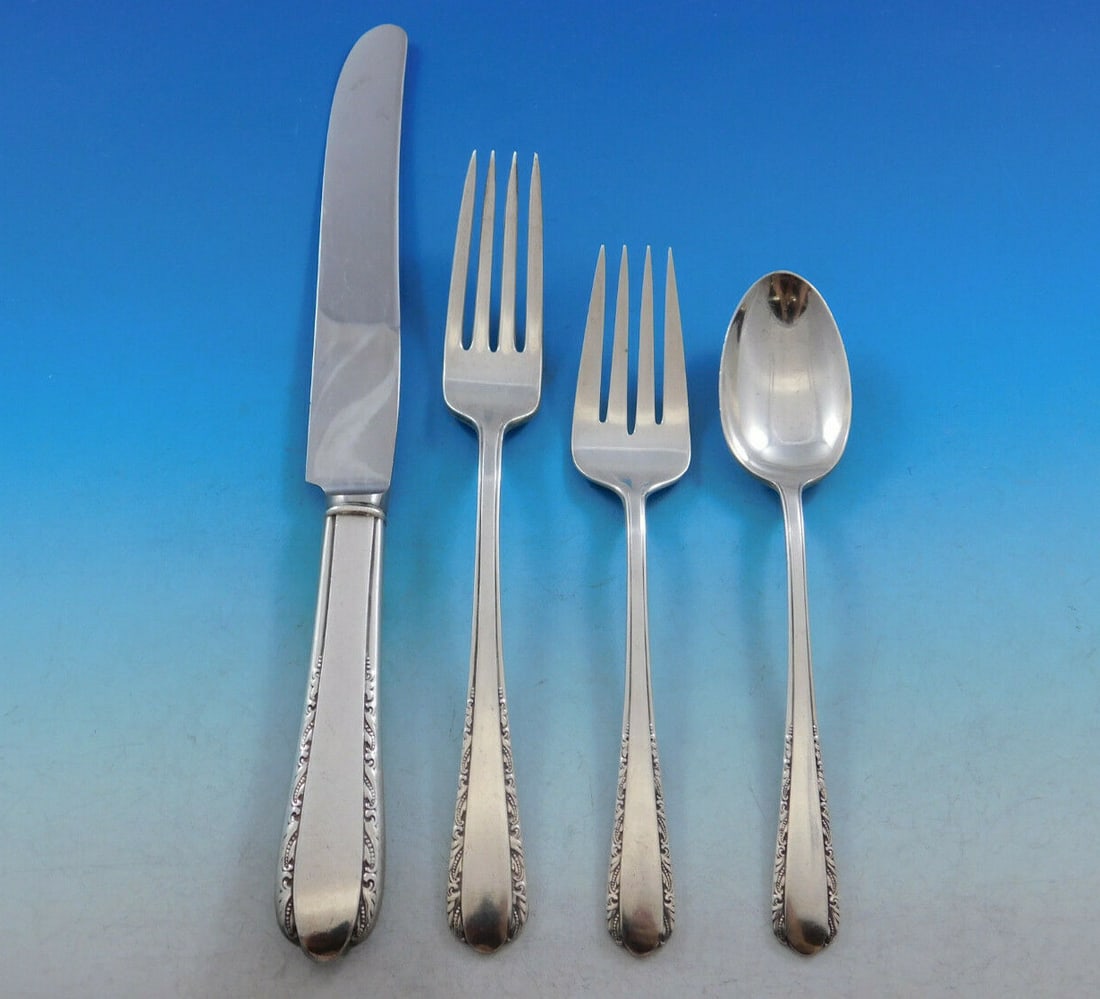 Moonglow International Sterling Silver Flatware Set for 6 with Caddy 26 Pieces: Moonglow International Sterling Silver Flatware Set for 6 with Caddy 26 Pieces Elevate your dining experience with the Moonglow by International Sterling Silver Flatware Set, featuring a total of 26 m