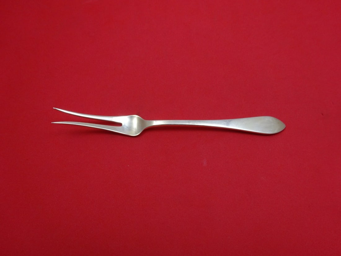 Tiffany & Co. Faneuil Sterling Silver Fruit Fork 6.25in: Tiffany & Co. Faneuil Sterling Silver Fruit Fork 6.25in This exquisite fruit fork from the Faneuil pattern by Tiffany & Co. is crafted from high-quality sterling silver, showcasing the timeless elegan