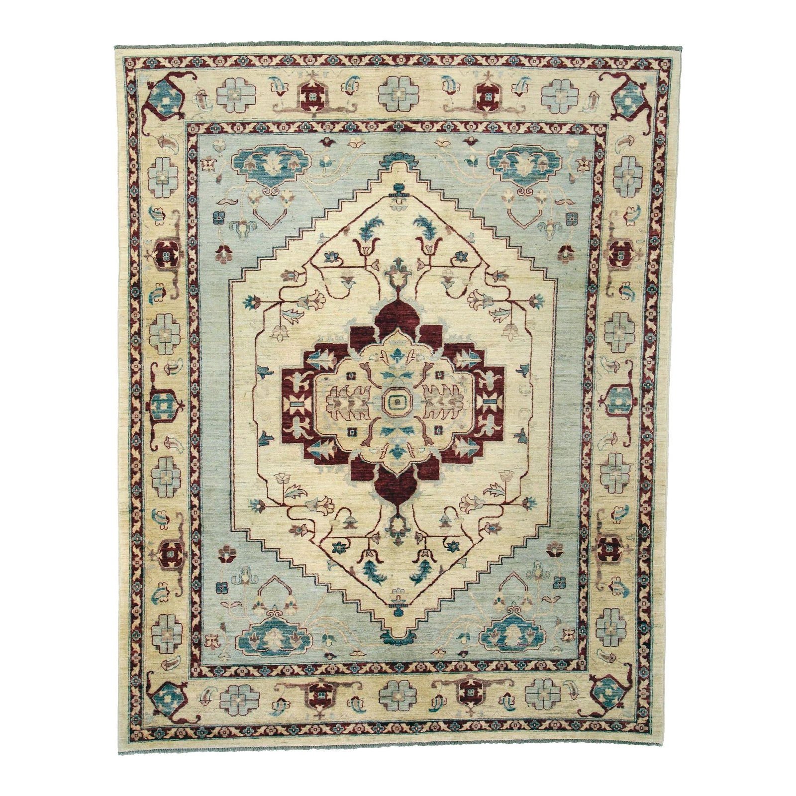 Handmade Gray Wool Rug with Heriz Design 7'10 x 10': Handmade Gray Wool Rug with Heriz Design 7'10 x 10' This exquisite handmade wool rug showcases a light gray field beautifully adorned with a medallion Heriz design. The intricate pattern is enhanced b