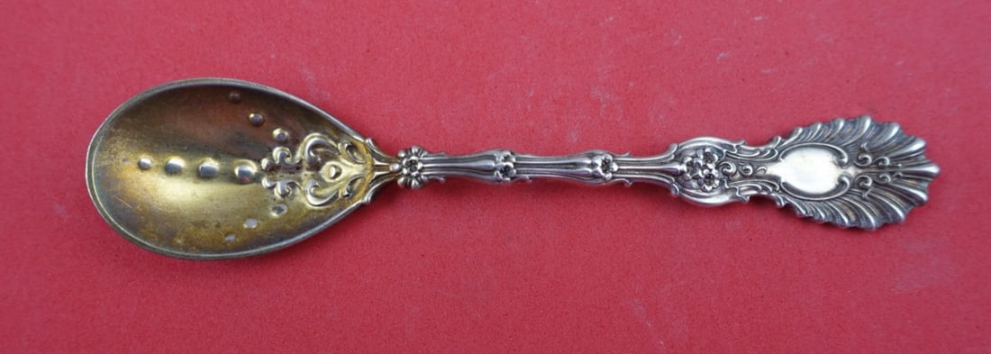 Whiting Radiant Sterling Silver Egg Spoon Gold Washed 5 inch: Whiting Radiant Sterling Silver Egg Spoon Gold Washed 5 inch This exquisite egg spoon, crafted by Whiting in the Radiant pattern, showcases a stunning design in the bowl. Made from high-quality sterli