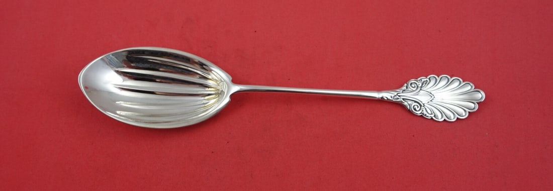 Grecian Pattern Gorham Sterling Silver Preserve Spoon 7 Inch Fluted Bowl: Grecian Pattern Gorham Sterling Silver Preserve Spoon 7 Inch Fluted Bowl This Grecian Preserve Spoon from Gorham features a beautifully fluted bowl, crafted from high-quality sterling silver. Measurin