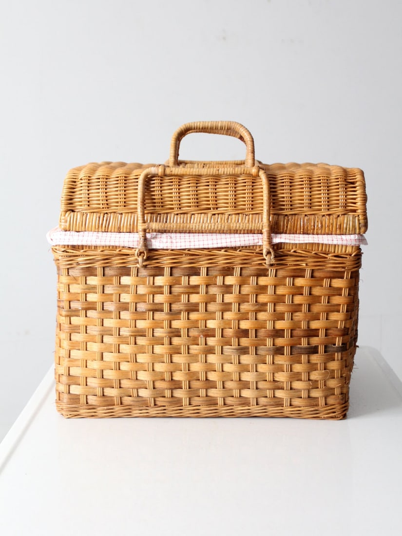 Charming Vintage Woven Picnic Basket with Red Checkered Lining (1 of 17)