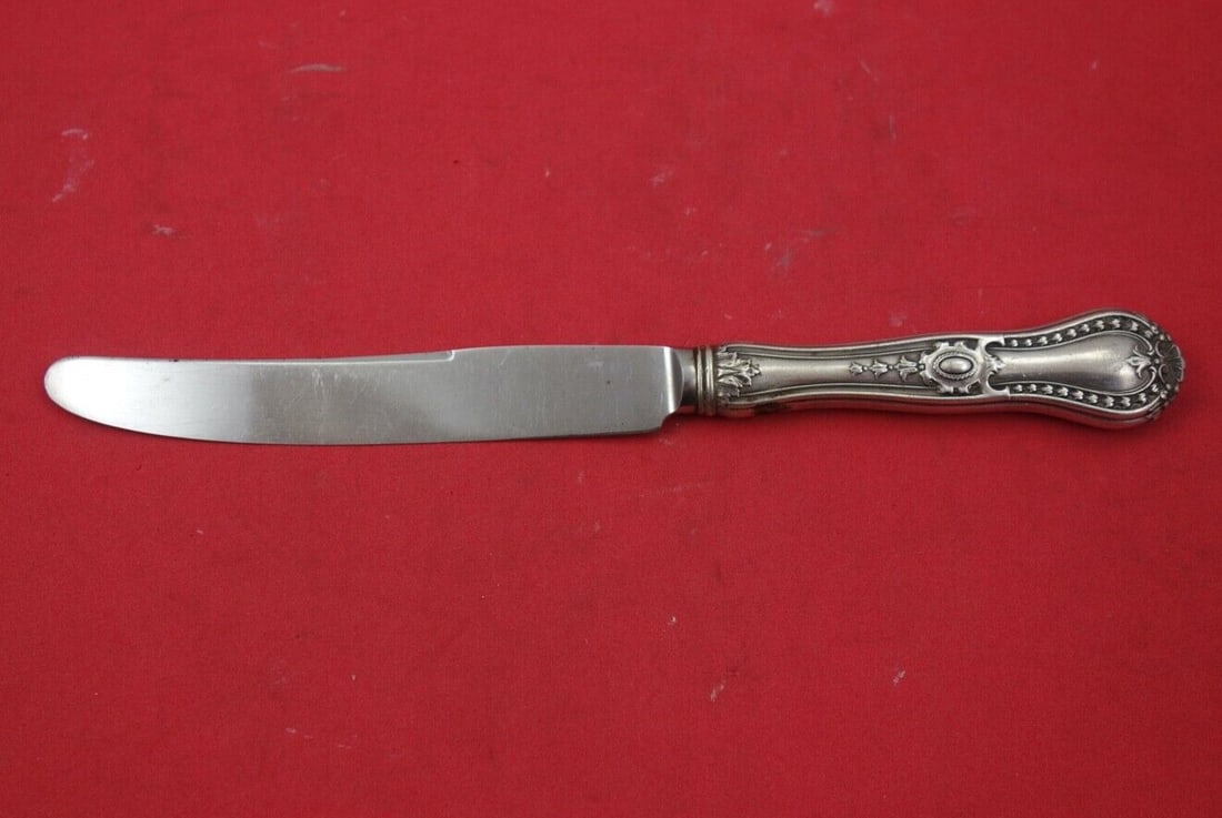 Pesa Emperatriz Mexican Sterling Silver Knife 8 5/8": Pesa Emperatriz Mexican Sterling Silver Knife 8 5/8" This Emperatriz knife by Pesa features a stunning design crafted from high-quality Mexican sterling silver. It measures 8 5/8" in length and showca