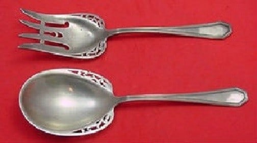 Dominick & Haff Queen Anne Plain Sterling Silver Salad Serving Set 2pc: Dominick & Haff Queen Anne Plain Sterling Silver Salad Serving Set 2pc This exquisite two-piece salad serving set features the elegant Queen Anne Plain pattern by Dominick & Haff. Crafted from high-qu