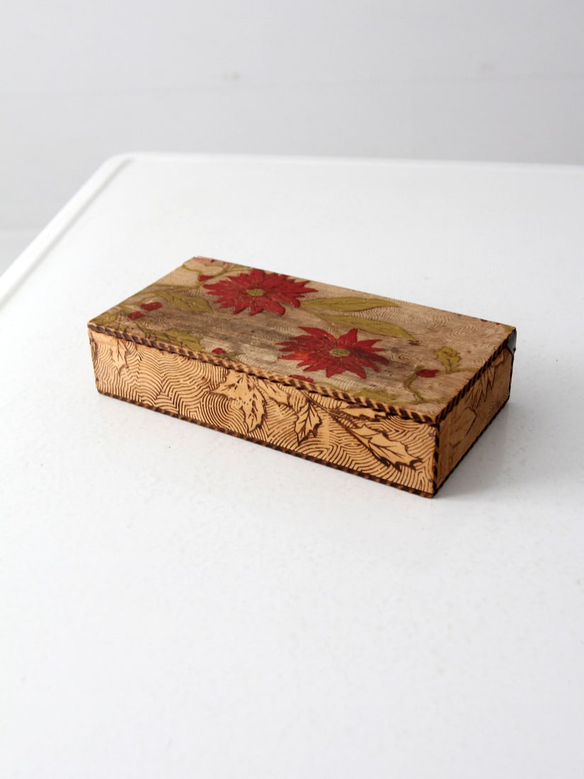 Antique Victorian Pyrography Box Art Nouveau Floral Design: Antique Victorian Pyrography Box Art Nouveau Floral Design Discover a beautiful antique Victorian pyrography box, showcasing exquisite artistry with its pressed, burned, and painted Art Nouveau floral