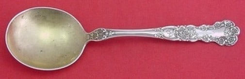 Gorham Buttercup Sterling Silver Gumbo Soup Spoon Gold Washed 6.5": Gorham Buttercup Sterling Silver Gumbo Soup Spoon Gold Washed 6.5" This exquisite Buttercup gumbo soup spoon by Gorham showcases timeless elegance and intricate craftsmanship. Made from sterling silve