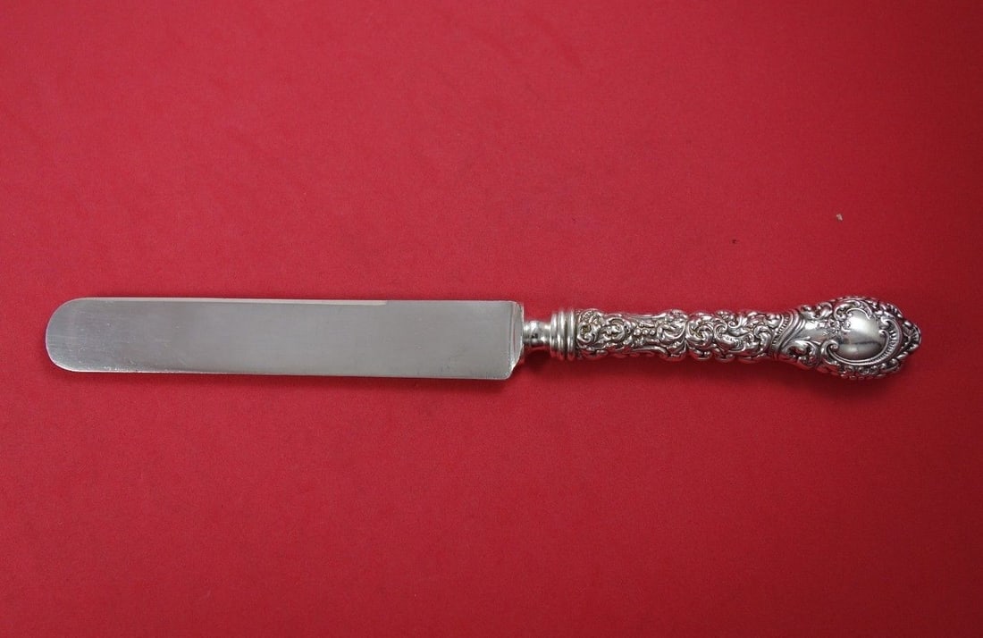 Wallace Louvre Sterling Silver Dinner Knife Silverplate Blade 9 5/8": Wallace Louvre Sterling Silver Dinner Knife Silverplate Blade 9 5/8" This exquisite dinner knife features a hollow handle crafted from sterling silver, paired with a blunt blade made of silverplate. T
